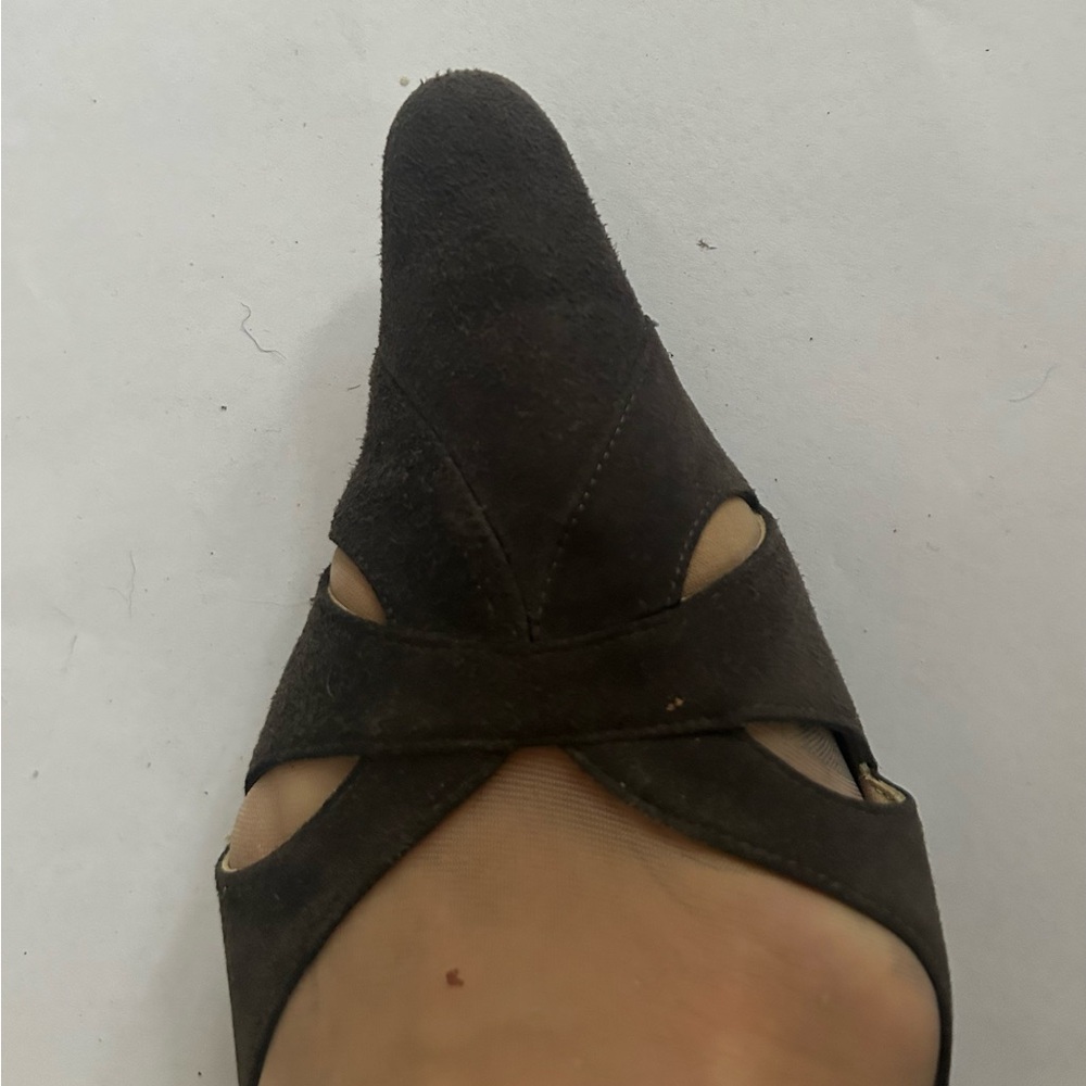 🇬🇧🇮🇹 Emma Hope Grey suede pointy toe w cut-out details, 50 mm (2") UK/EU size 42